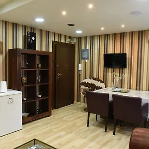 https://apartment-54624.hotels-of-thessaloniki.com