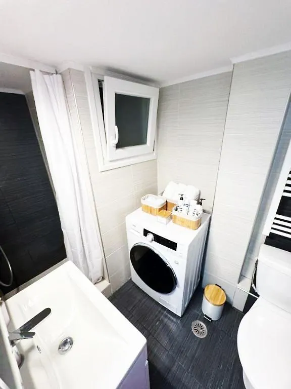 Apartment Gethome City Charm Thessaloniki Greece